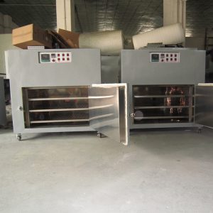 電熱鼓風干燥箱_大量供應立式鼓風干燥箱數(shù)顯電熱鼓風干燥箱工業(yè)